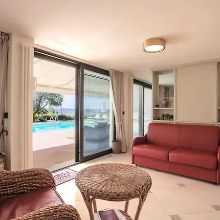 Oda ve Kahvaltı Relais Jacopone Floransa