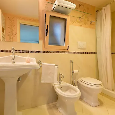 Oda ve Kahvaltı Relais Jacopone
