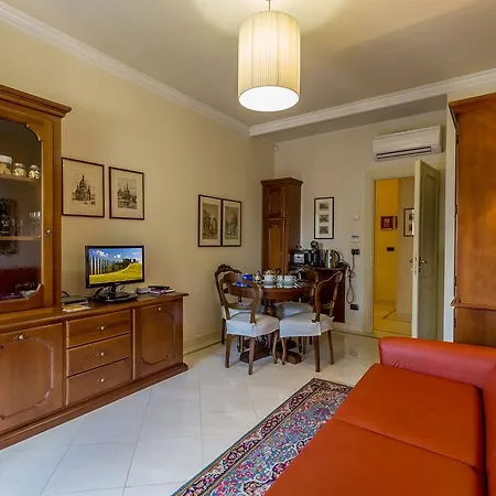 Relais Jacopone Oda ve Kahvaltı 3*
